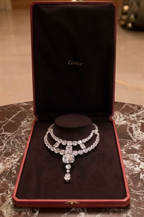 The Cartier Amylet Necklace: A Symbol of Elegance and Sophistication
